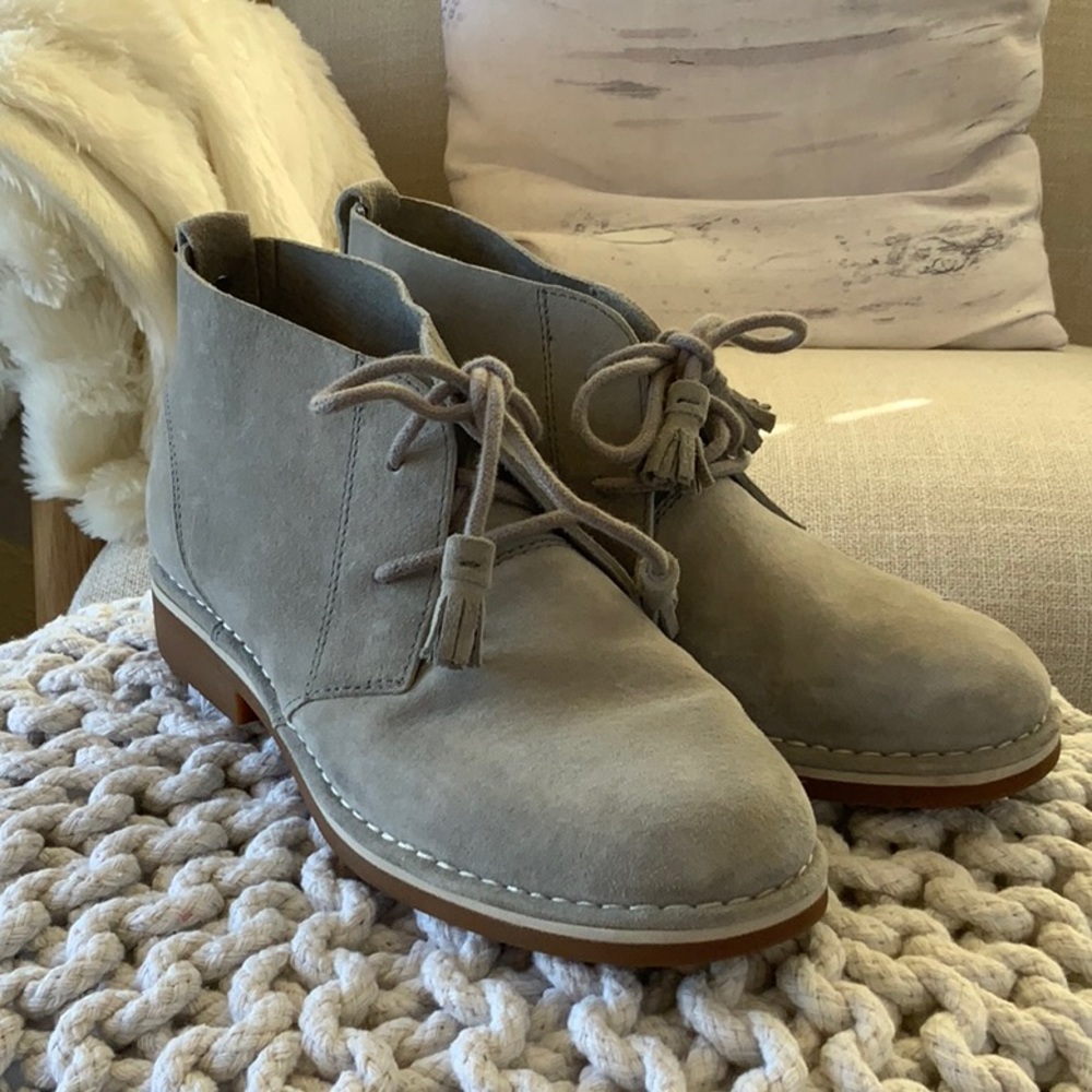 Hush Puppies Silver Suede Chukka